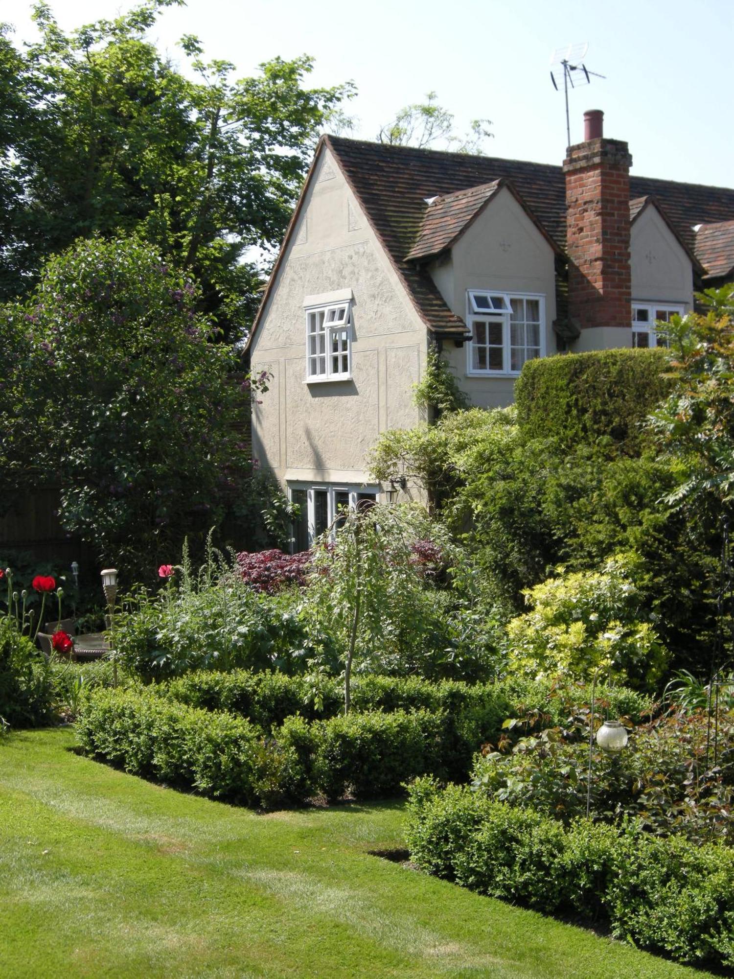 Motts Bed & Breakfast Great Dunmow Exterior foto