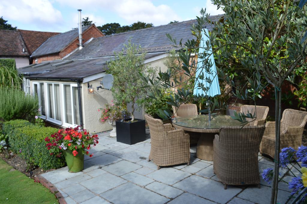 Motts Bed & Breakfast Great Dunmow Exterior foto